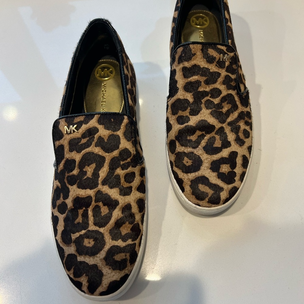 Michael Kors Leopard Print Slip-On Shoes - Picture 2 of 4